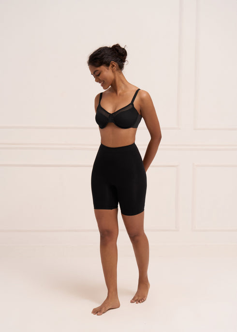UNDERNEAT Mid Waist Butt Lifting Shorts - Black