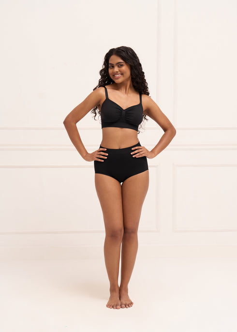 UNDERNEAT Wireless Shaping Bra - Seamless Non-Padded Wireless T Shirt Bra with Full Coverage - Black