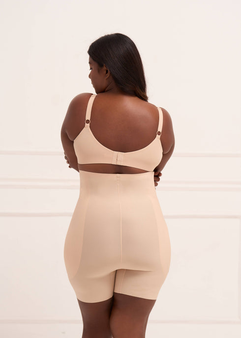 UNDERNEAT Sculpt Fit Padded Shorts - Beige