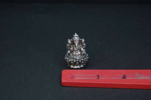 Pure Silver Antique Padmam Ganesh Right Trunk Sitting Big 19.78G By Mahita Collections