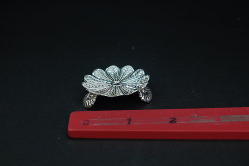 Pure Silver Antique Flower Stand 8.02G By Mahita Collections