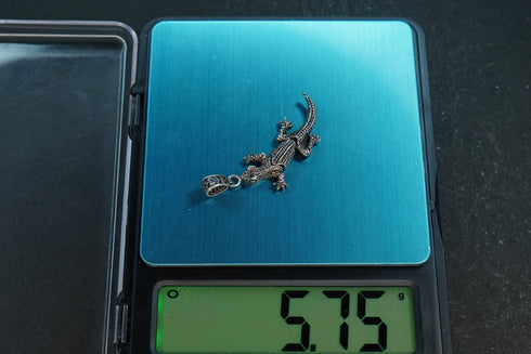 Pure Silver Antique Lizard Sterling Pendant 5.75G By Mahita Collections