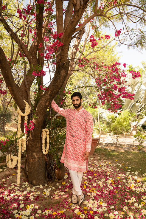 Kzari Ethereal Pink Pearl Shibori