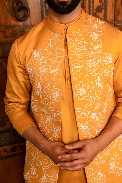 Kzari Exotic Saffron Badam Indowestern