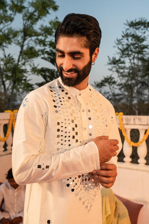 Kzari Ethereal Taj Mahal White Mirror Kurta