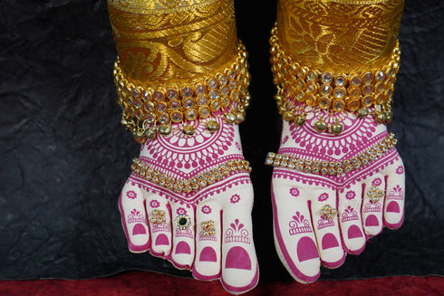 Goddess Decorated Hands and Legs