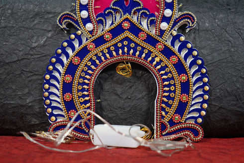 Hindu Deity Head Arch With Light