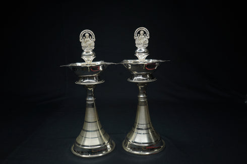 Pure Silver Laxmi Small Fancy Pair Diya 280g