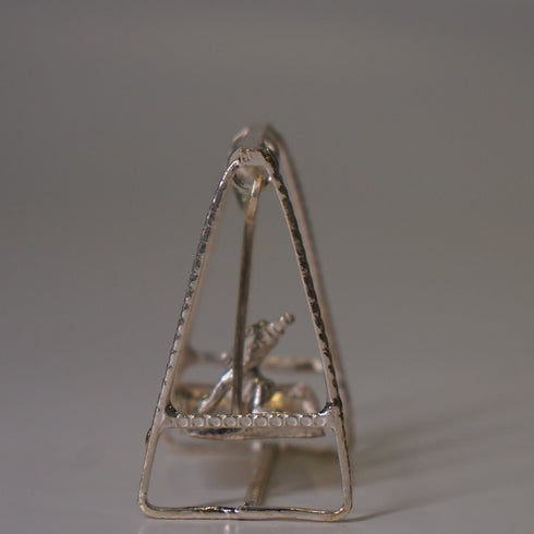 Pure Silver Jhula Set With Krishna Idol 12g