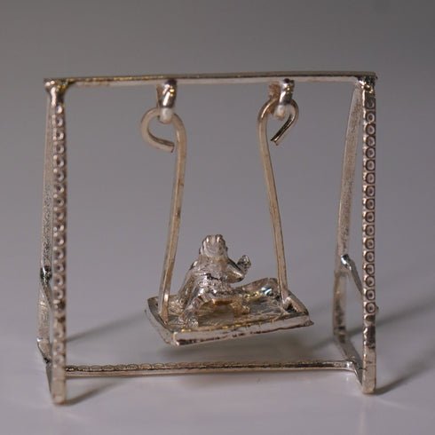 Pure Silver Jhula Set With Krishna Idol 12g