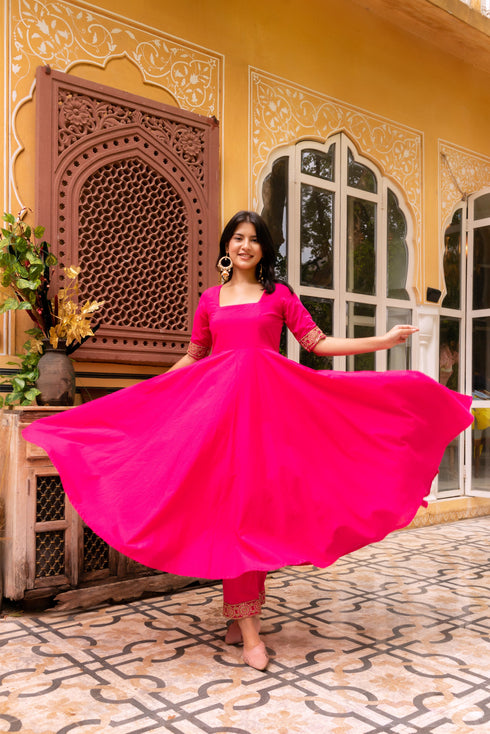 Pomcha Jaipur Raani Pink Cotton Anarkali With Embroidered Soft Net Dupatta