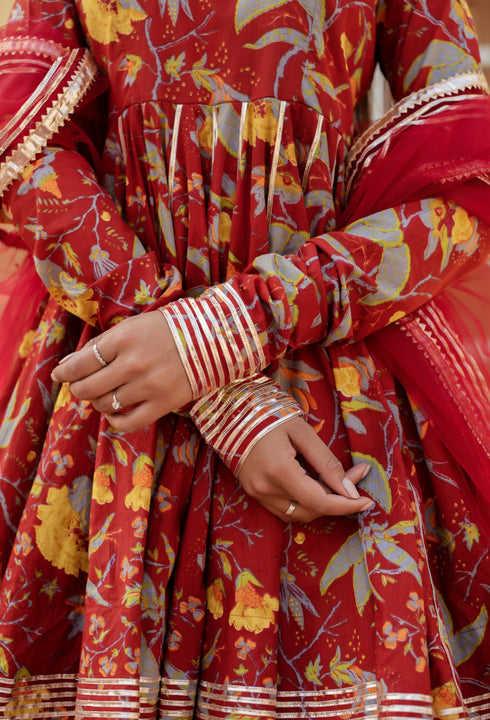 Pomcha Jaipur Red Hand Block Cotton Gota Patti Anarkali Skirt Set With Soft Net Dupatta