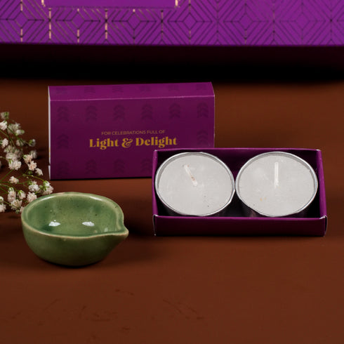 Omay Foods Deluxe Delights Gift Box