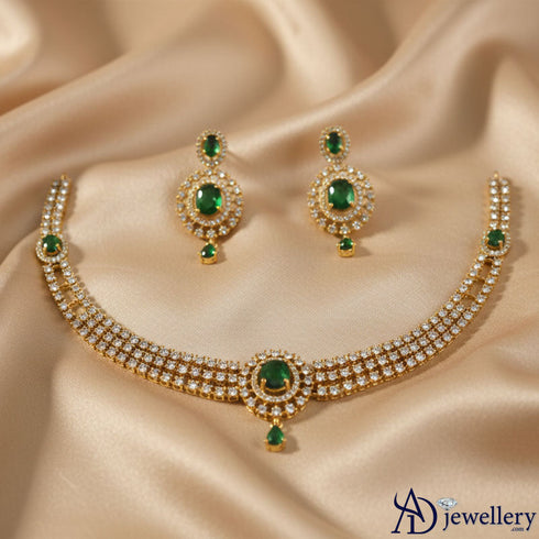 Emerald Radiance Stone Necklace Set