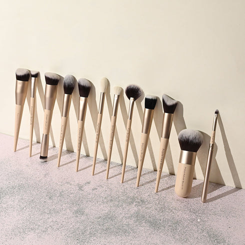 Milagro Beauty Face The Makeup 12 pcs Face brush set + Case