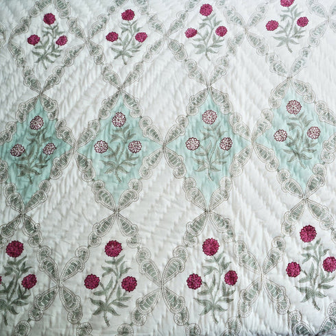 CREATUNIQ Floral Trellis Dream Reversible Hand Block Printed Cotton Quilt