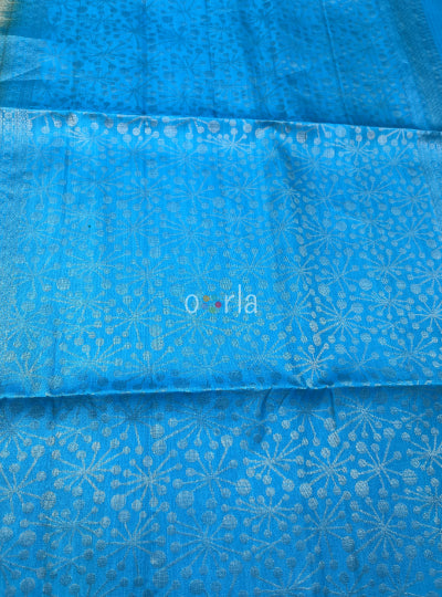 Prakruthi Swarnam Beige & Blue Fancy Handloom Soft Silk Saree