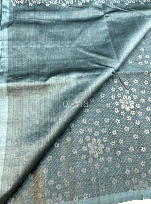 Prakruthi Ezhil Blueish Grey Pure Silver Zari with Sleeve Work Handloom Soft Silk Saree