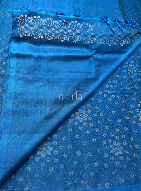 Prakruthi Ezhil Metal Blue Pure Silver Zari with Sleeve Work Handloom Soft Silk Saree