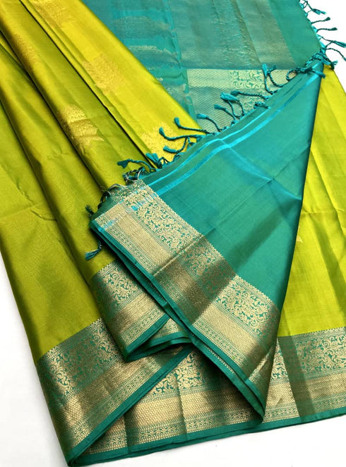 Prakruthi Mughizh Apple Green & Aqua Green Kanchi Border Bhutta Handloom Soft Silk Saree