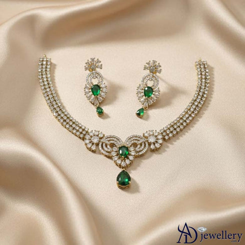 Glistening Ruby Leaf Necklace Set