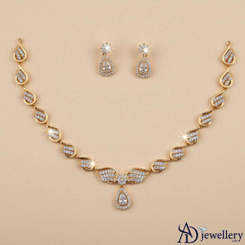 Golden Feather Drop Necklace Set