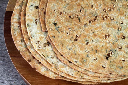 Neelam Foodland Whole Wheat Dahi Methi Khakara