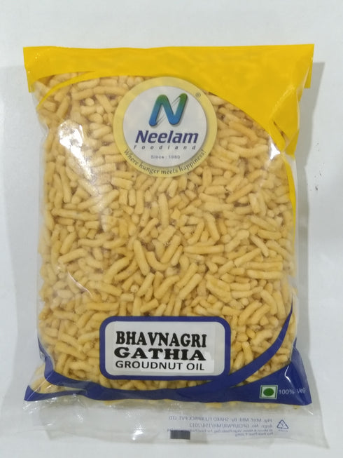 Neelam Foodland Groundnut Oil Bhavnagri Gathiya