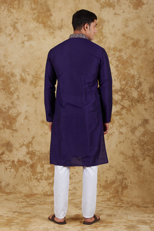 Veshbhoshaa Bluesaanchi Royal Elegance Space Blue Handloom Embroidery Kurta Set
