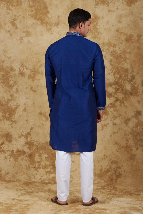 Veshbhoshaa Bluesaanchi Sunshine: Handwoven Embroidered Kurta Set Dark Blue