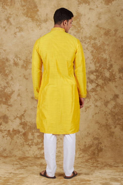 Veshbhoshaa Bluesaanchi Sunshine: Handwoven Embroidered Kurta Set Maize Yellow