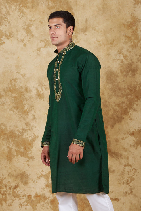 Veshbhoshaa Bluesaanchi Sunshine: Handwoven Embroidered Kurta Set Castleton Green