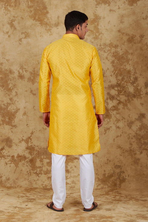 Veshbhoshaa Bluesaanchi Banarsi Silk Mango Kurta Set