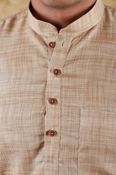 Veshbhoshaa Bluesaanchi Khaki Textured Men'S Kurta Set