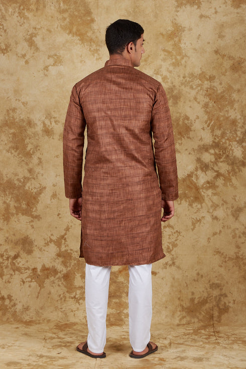 Veshbhoshaa Bluesaanchi Dark Brown Textured Men'S Kurta Set