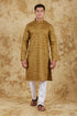 Veshbhoshaa Bluesaanchi Mustard Textured Men'S Kurta Set