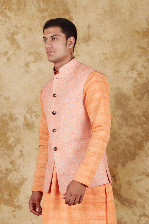 Veshbhoshaa Bluesaanchi Men'S Cotton Blend Orange Printed Waistcoat