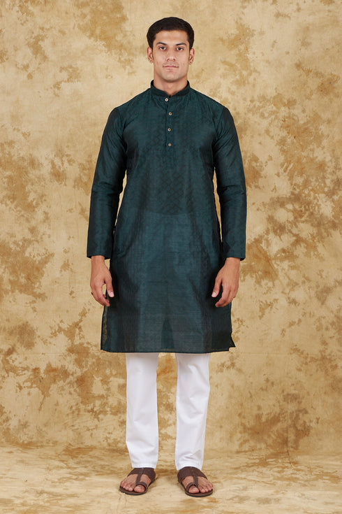 Veshbhoshaa Bluesaanchi Green Waistcoat Set