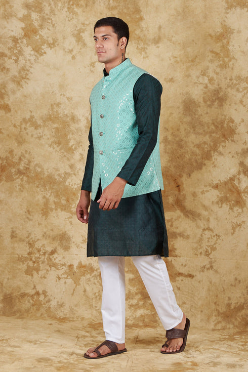 Veshbhoshaa Bluesaanchi Green Waistcoat Set