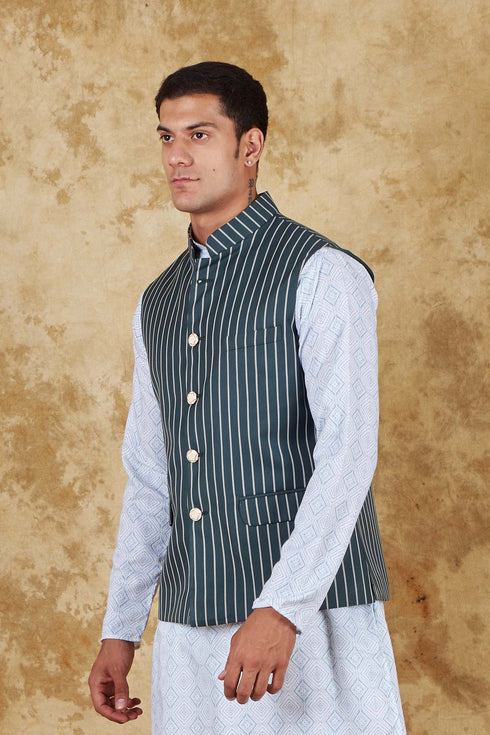 Veshbhoshaa Bluesaanchi Men'S Cotton Blend Green Striped Waistcoat