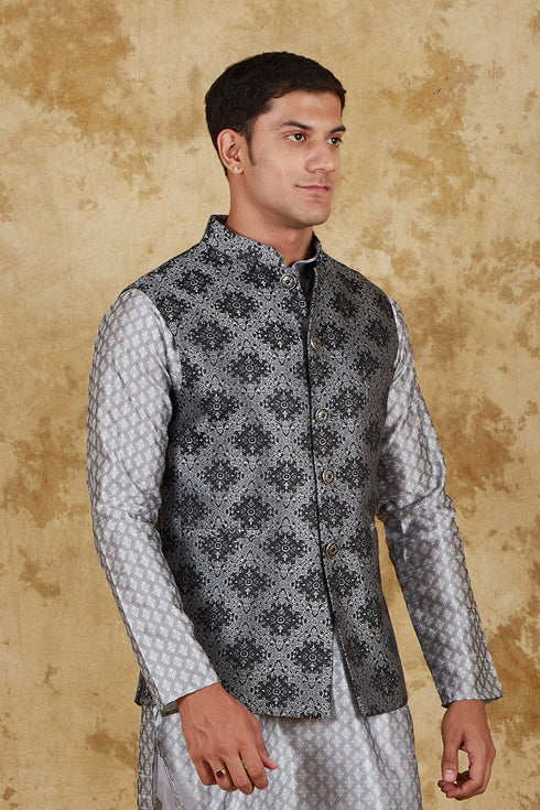 Veshbhoshaa Bluesaanchi Men'S Jacquard Grey Waistcoat