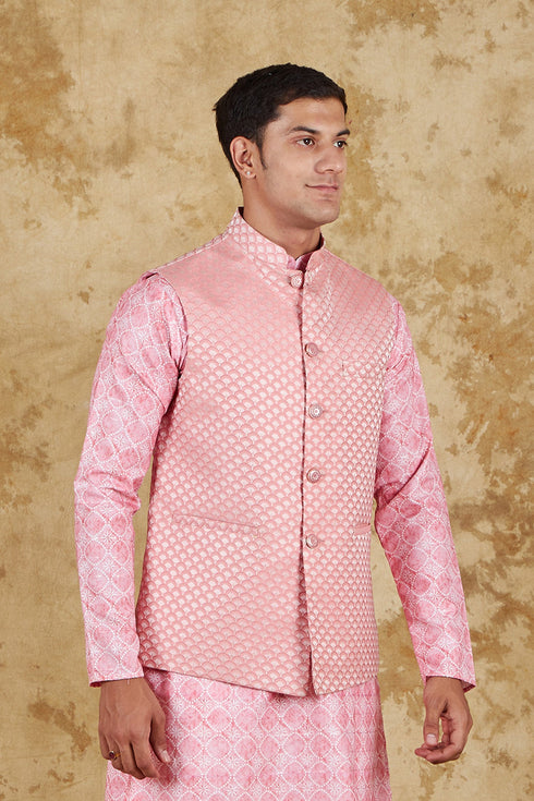 Veshbhoshaa Bluesaanchi Men'S Jacquard Pink Waistcoat