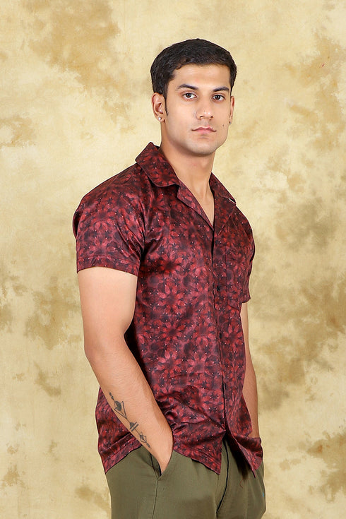 Veshbhoshaa Bluebird Cotton Blend Comfort Red Printed Shirt For Men