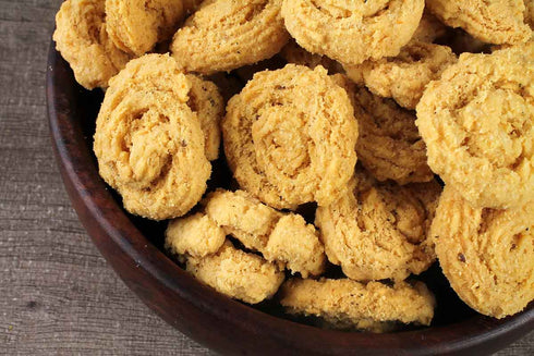 Neelam Foodland Mini Moong Dal Chakli