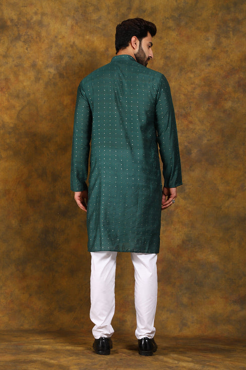 Veshbhoshaa Bluesaanchi Men'S Dark Green Zari Kurta Set