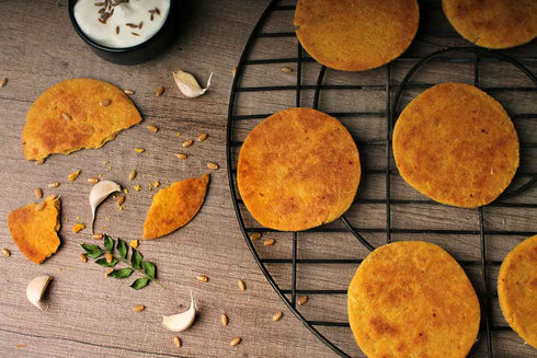Neelam Foodland Garlic Bhakri