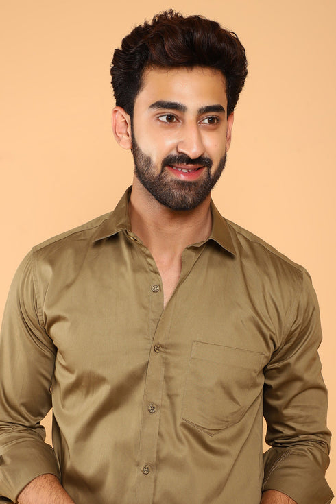 Veshbhoshaa Bluebird Men'S Peanut Color Premium Satin Shirt