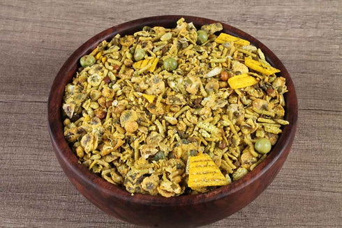Neelam Foodland Less Oil Hariyali Chivda