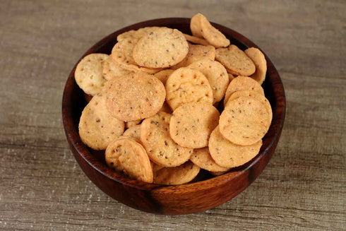 Neelam Foodland Ajwain Coin Puri