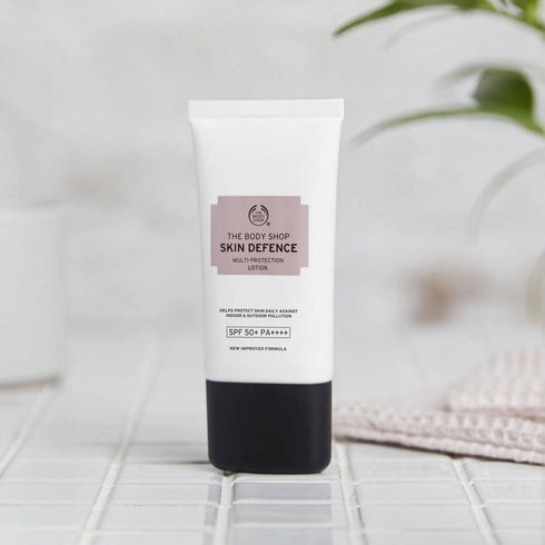 The Body Shop Skin Defence MultiProtection Essence SPF 50PA++++